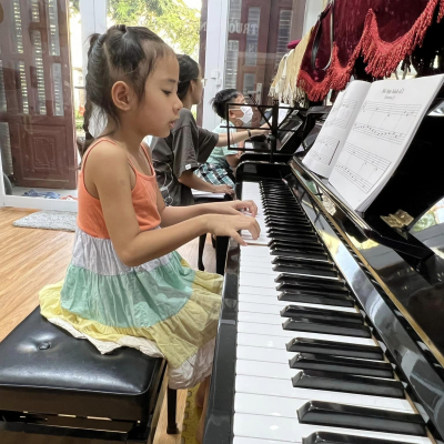 Khóa Học Piano